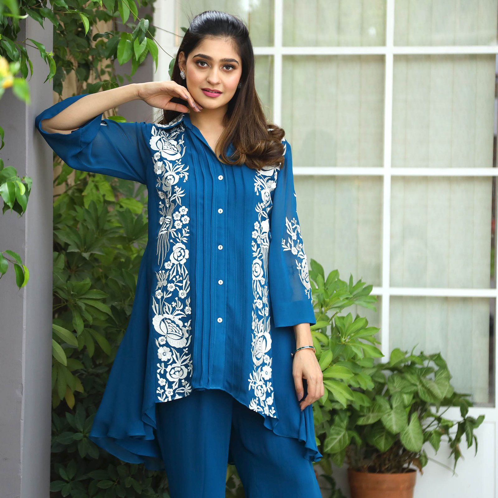 Royal Blue georgette tunic with thread embroidery detailing paired with georgette bell bottoms - Image 4
